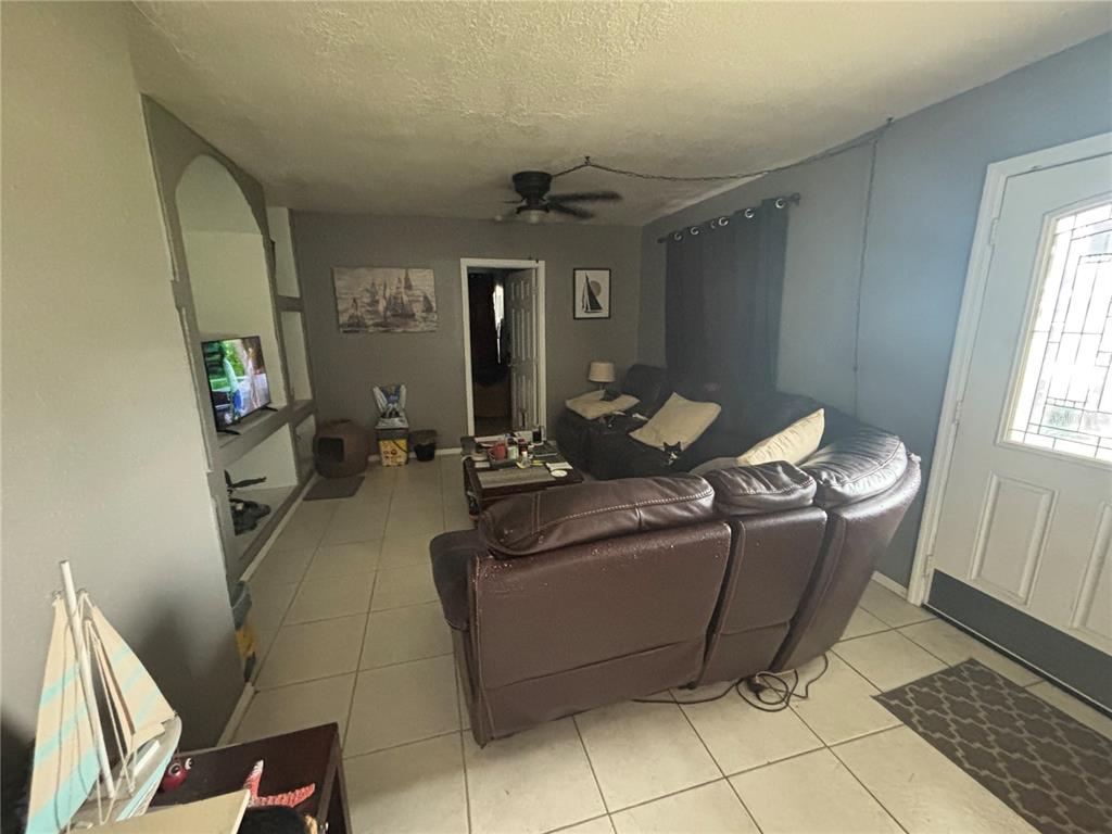 21458 OLEAN BOULEVARD, PORT CHARLOTTE, FL — photo 3 of 14