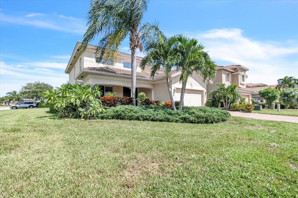 4141 RIVER BANK WAY