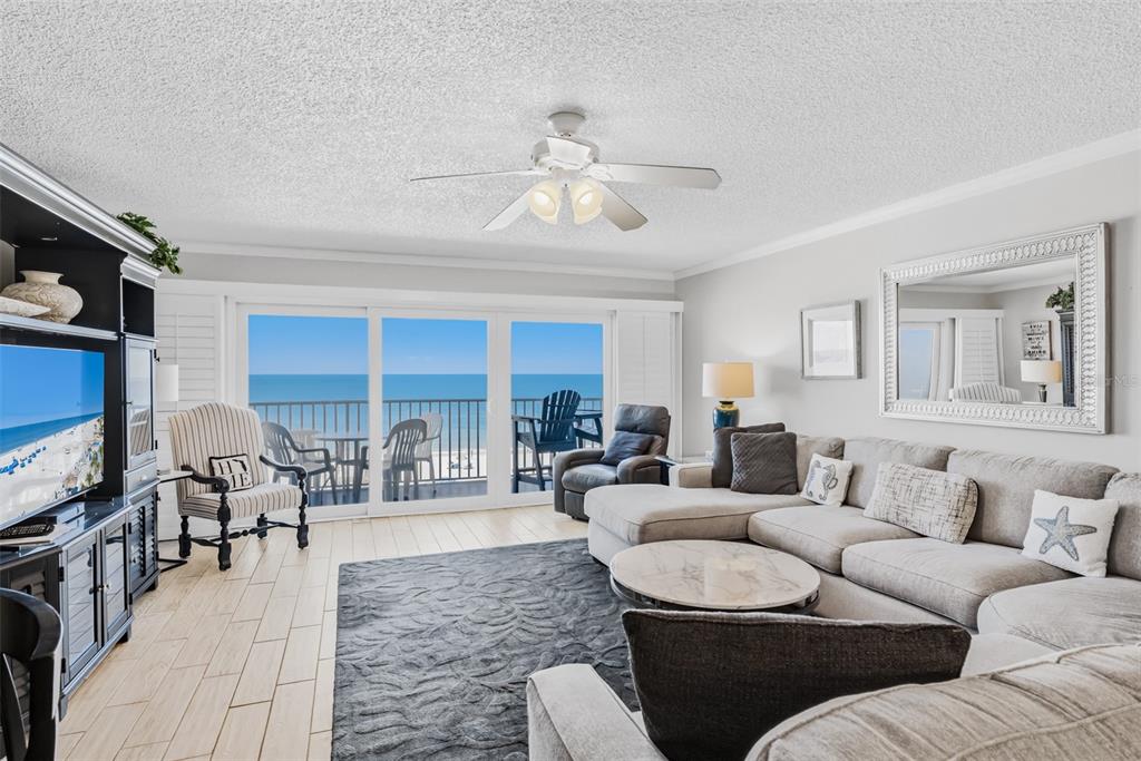 18500 GULF BOULEVARD UNIT 404, INDIAN SHORES, FL — photo 2 of 44