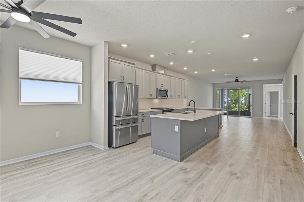 6026 GOLDEN NETTLE DRIVE, APOLLO BEACH, FL — photo 3 of 33