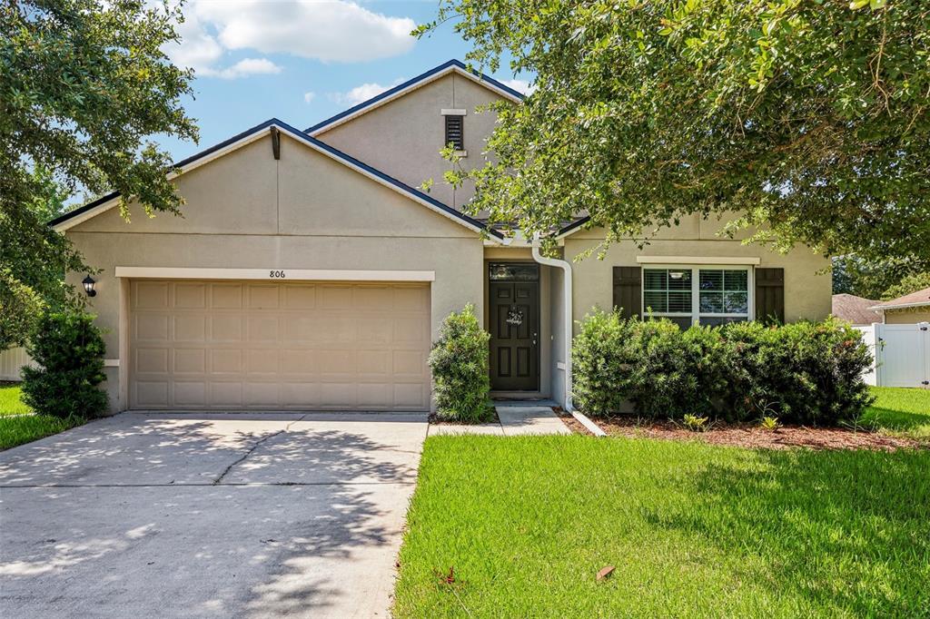 806 GRAND PARK COURT