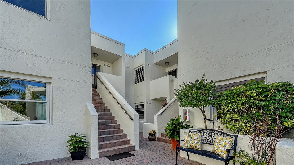 5196 MARSH FIELD LANE UNIT 97