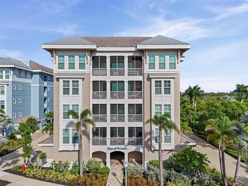 395 ARUBA CIRCLE UNIT 203, BRADENTON, FL — photo 2 of 30