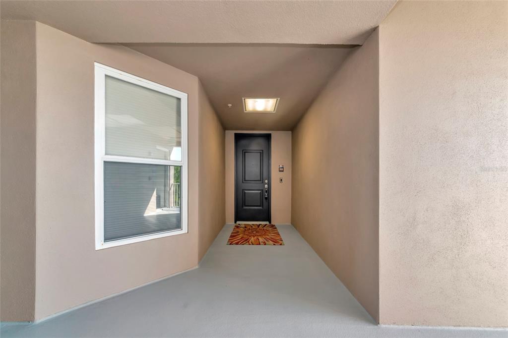 395 ARUBA CIRCLE UNIT 203, BRADENTON, FL — photo 4 of 30