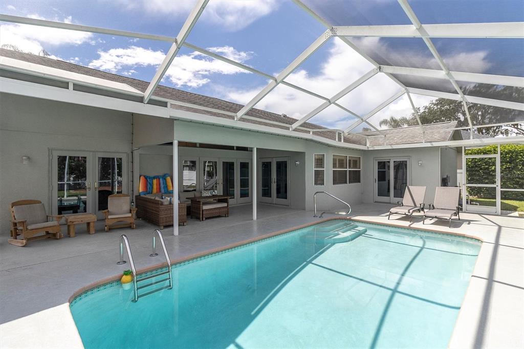 5631 HEREFORD DRIVE, NEW PORT RICHEY, FL — photo 2 of 30