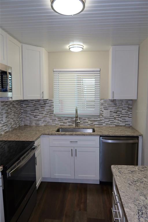 3708 LAKE BAYSHORE DRIVE UNIT K415, BRADENTON, FL — photo 3 of 24