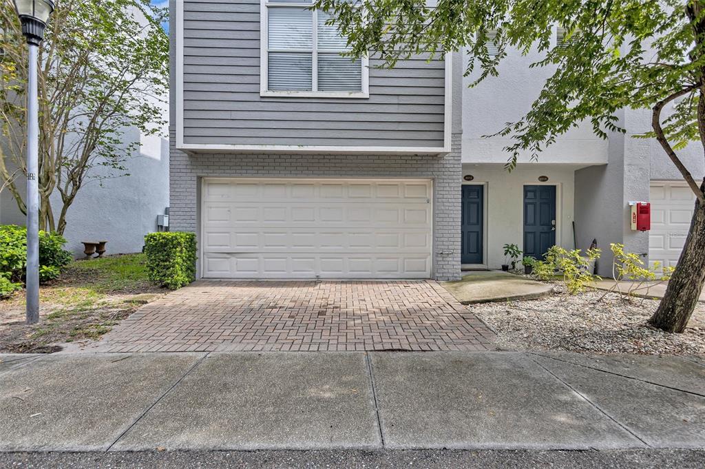 4512 BAY SPRING COURT