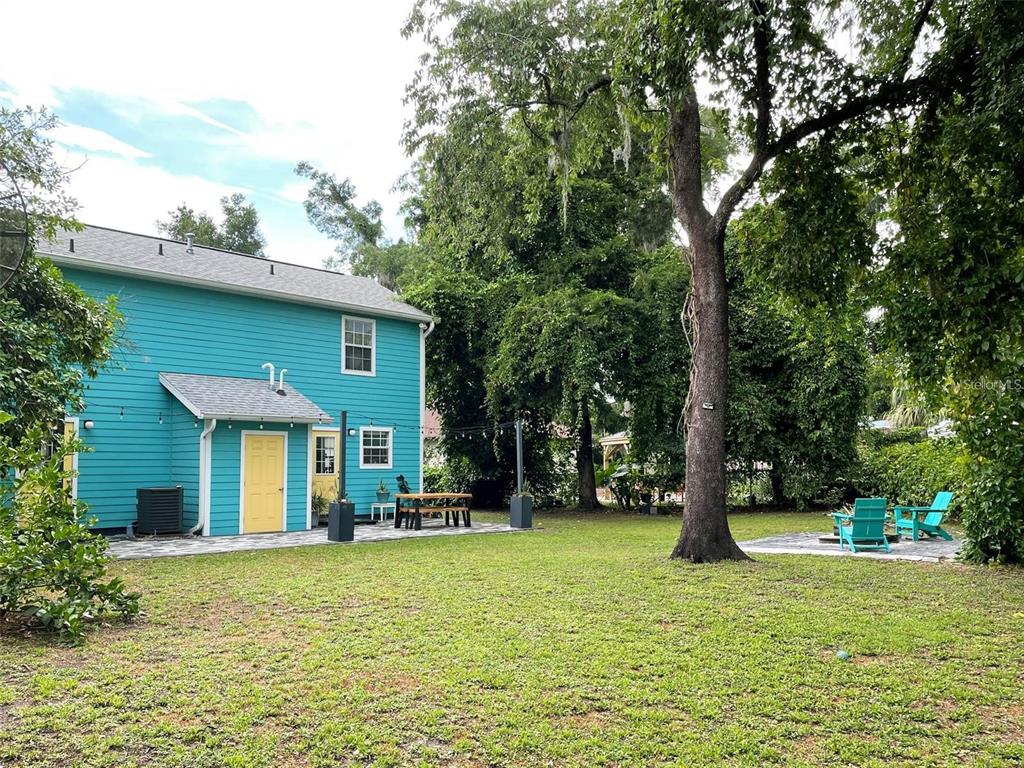 324 SW 5TH AVENUE, GAINESVILLE, FL — photo 4 of 25