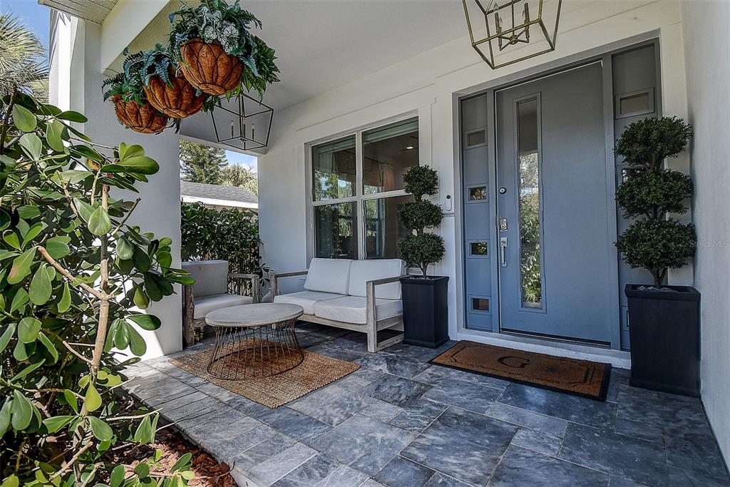 3311 W PAUL AVENUE, TAMPA, FL — photo 2 of 30