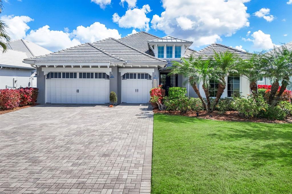 5052 MARTINIQUE DRIVE