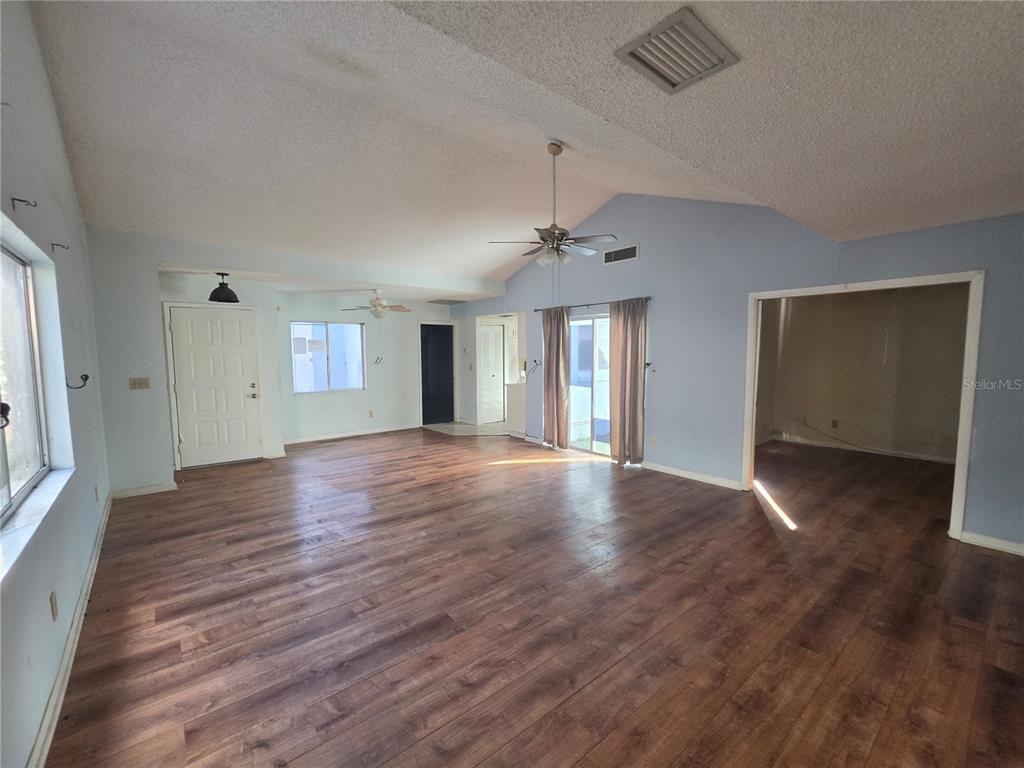 395 SAN JOSE DR, WINTER HAVEN, FL — photo 5 of 23