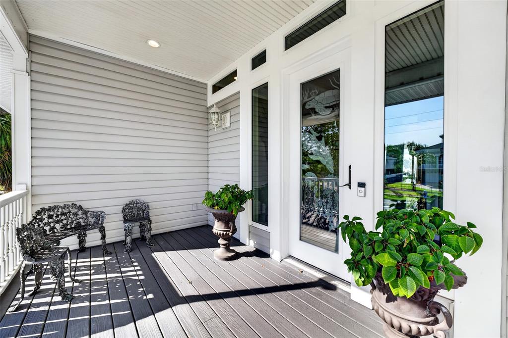 1538 RIVERSIDE DRIVE, TARPON SPRINGS, FL — photo 5 of 51
