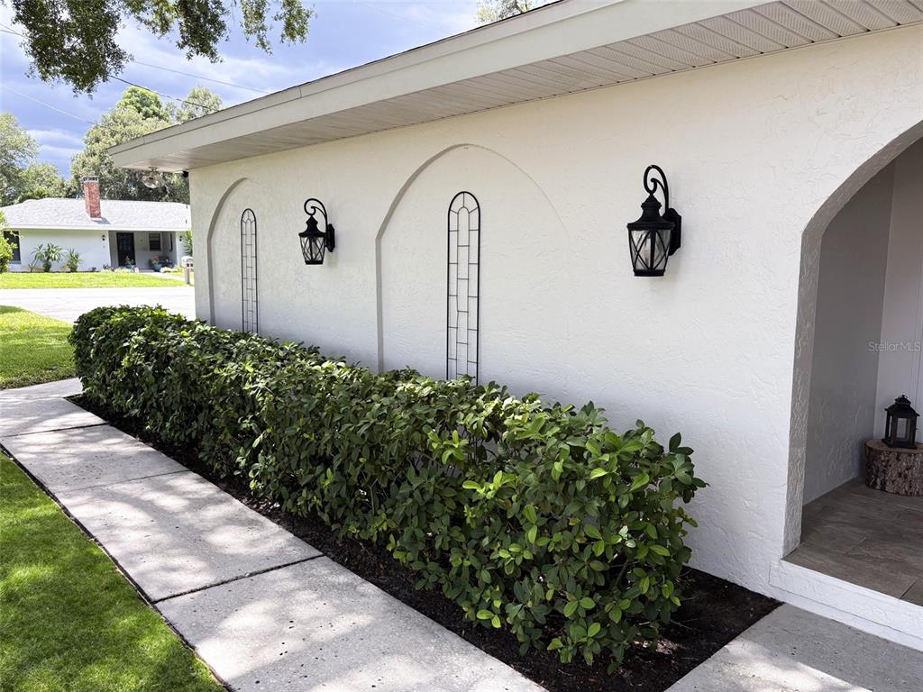 10 W LAKE HAMILTON CIRCLE, WINTER HAVEN, FL — photo 5 of 30
