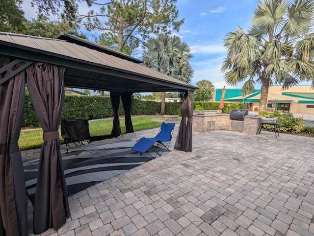 16353 CHERRY TREE COURT, CLERMONT, FL — photo 4 of 10