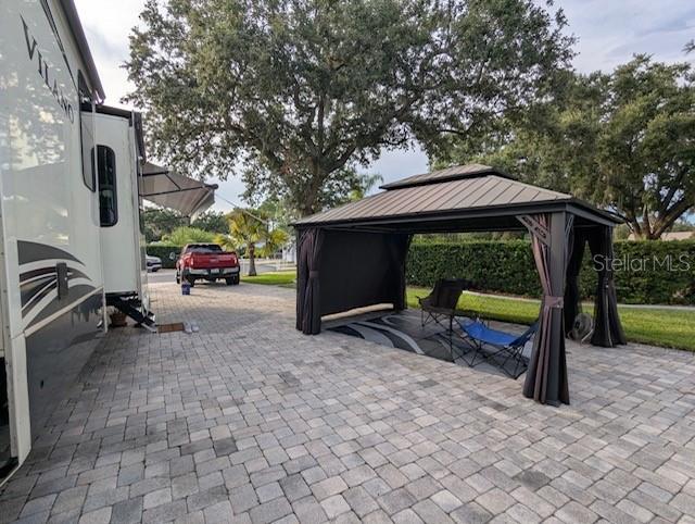 16353 CHERRY TREE COURT, CLERMONT, FL — photo 5 of 10