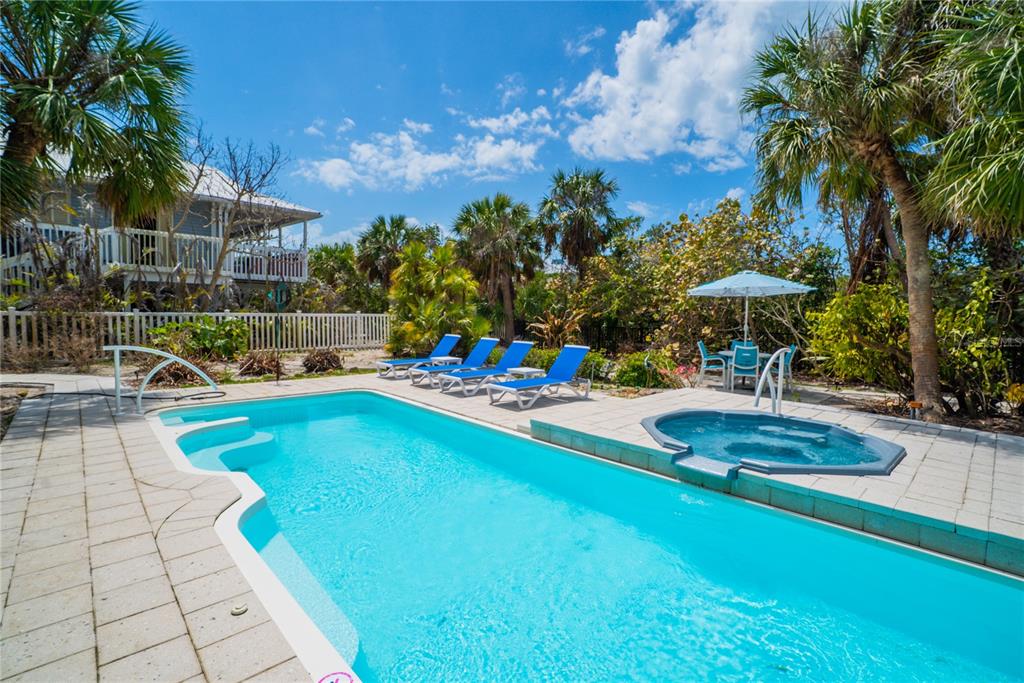 13 BAYSHORE CIRCLE, PLACIDA, FL — photo 4 of 30