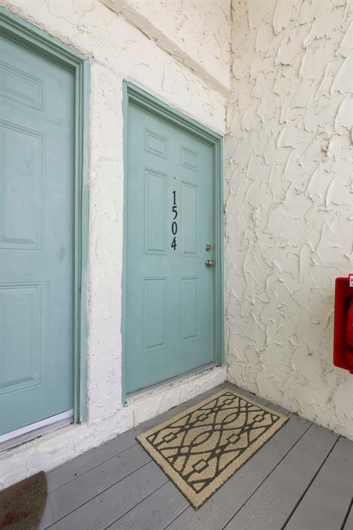 11409 8TH STREET N UNIT 1504