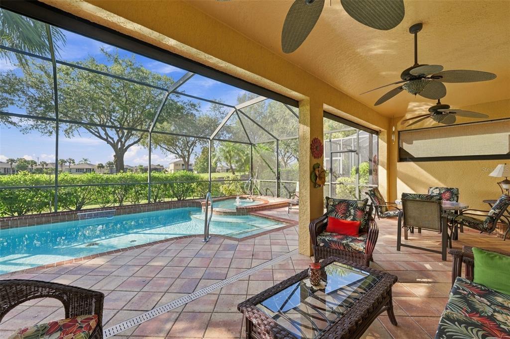 1106 EMERALD DUNES DRIVE, SUN CITY CENTER, FL — photo 4 of 30