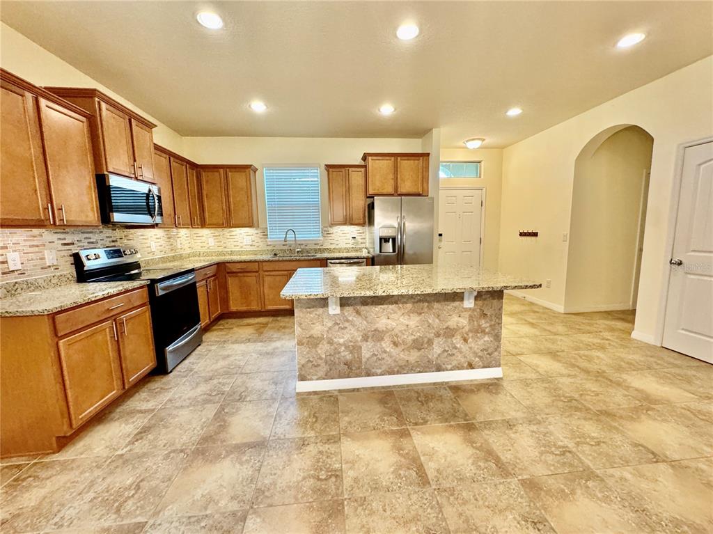 16131 AZURE KEY STREET, WINTER GARDEN, FL — photo 3 of 23