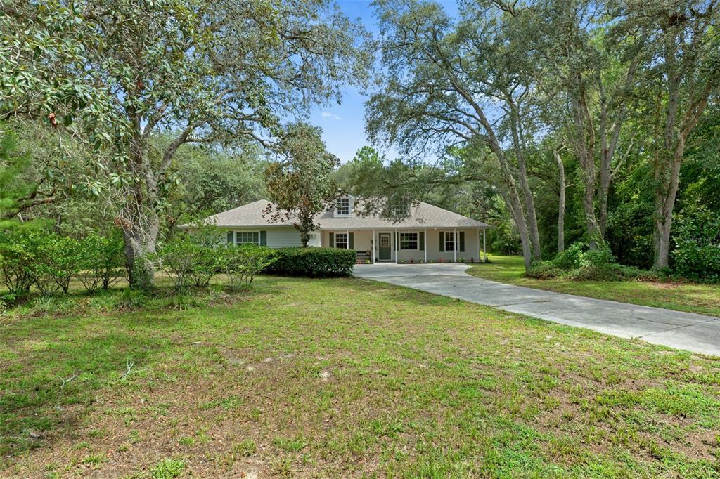 3329 W DANNY COURT