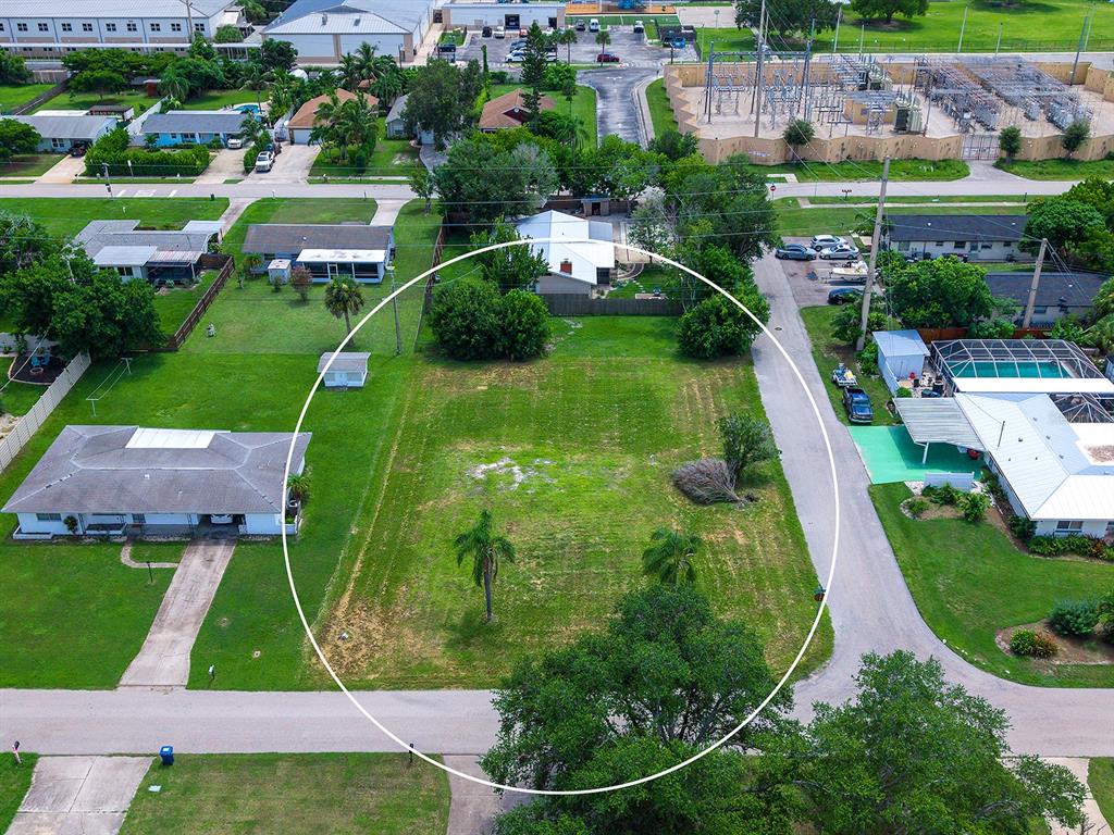 2110 SANDRALA DRIVE, SARASOTA, FL — photo 3 of 19
