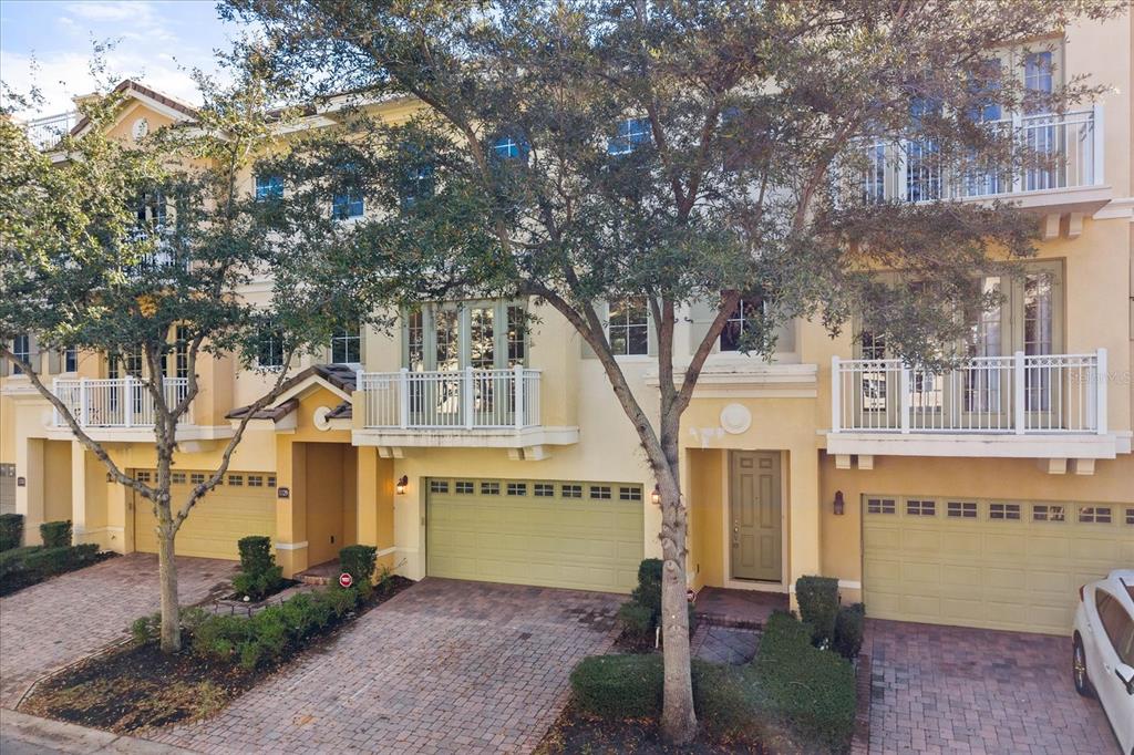 1125 BOLTON PLACE