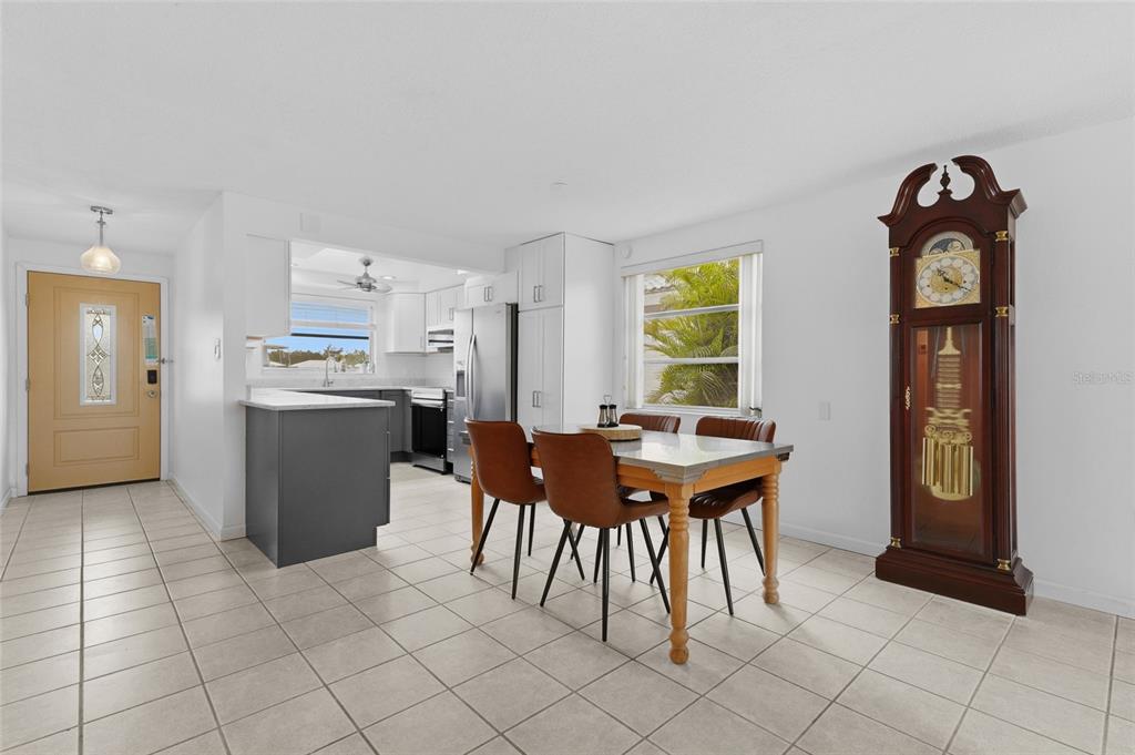 845 SPANISH DRIVE N UNIT 845, LONGBOAT KEY, FL — photo 5 of 30