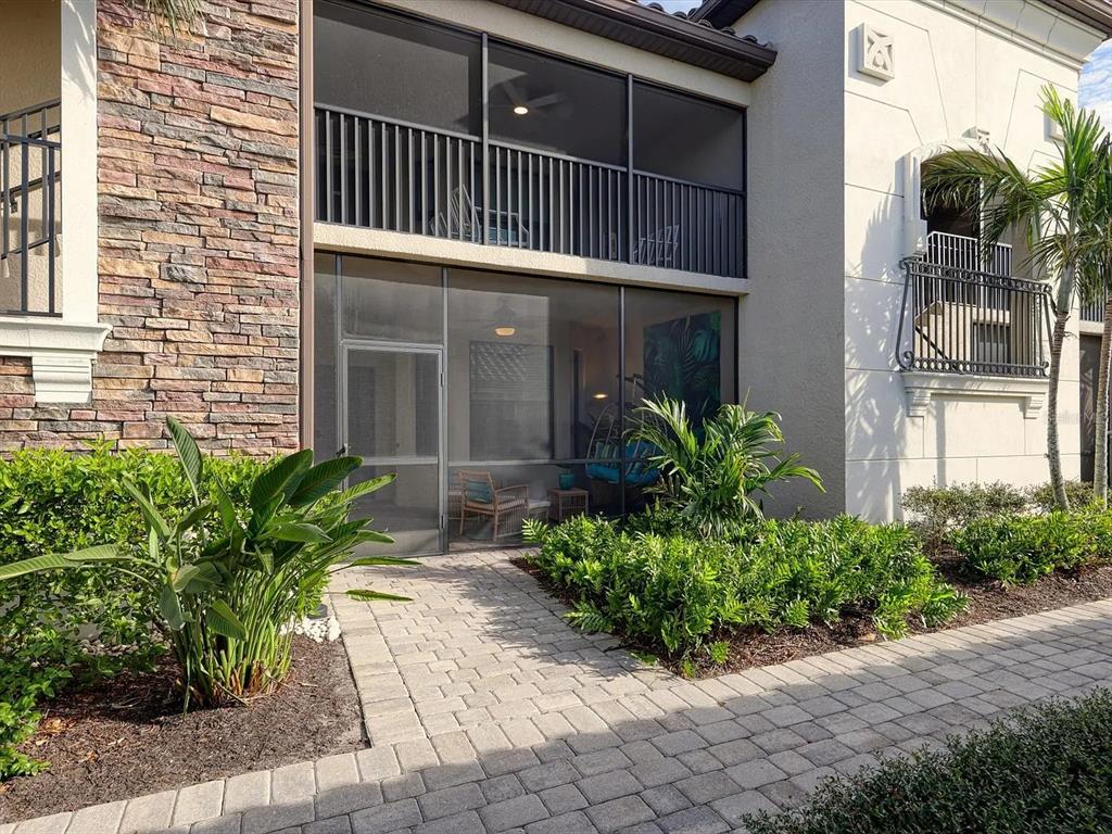 5558 PALMER CIRCLE UNIT 101, LAKEWOOD RANCH, FL — photo 2 of 30
