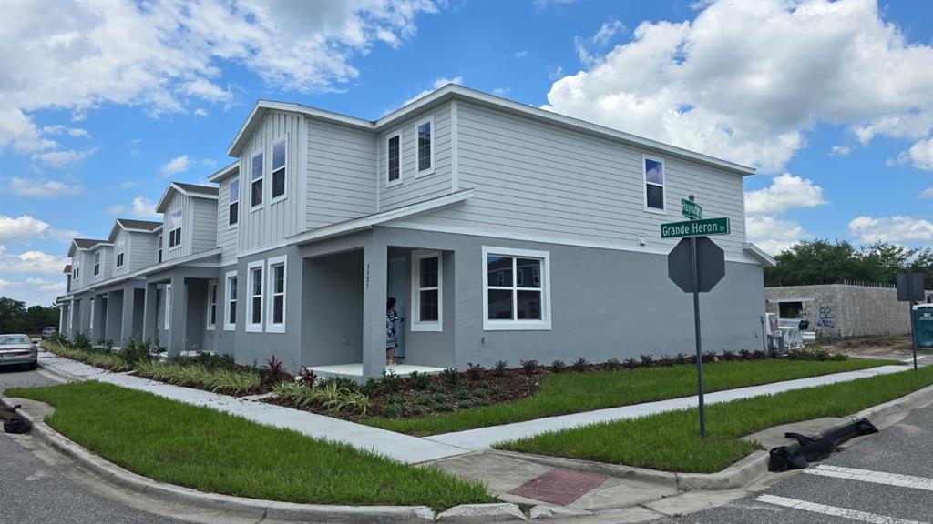 3323 GRANDE HERON DRIVE