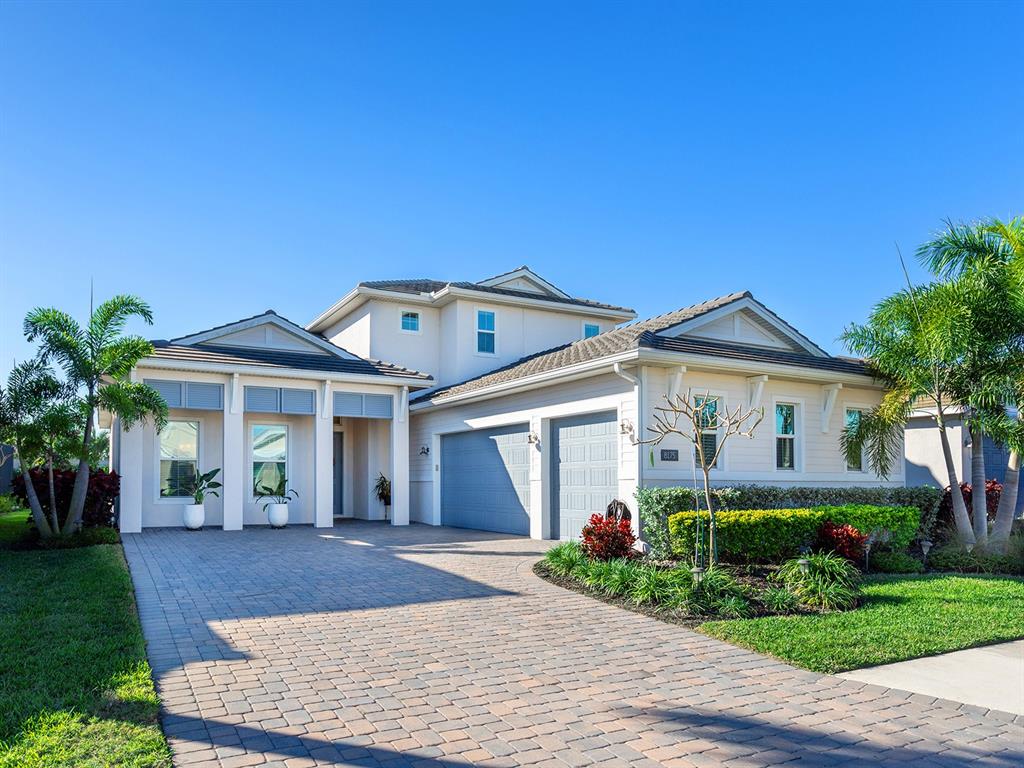8175 REDONDA LOOP
