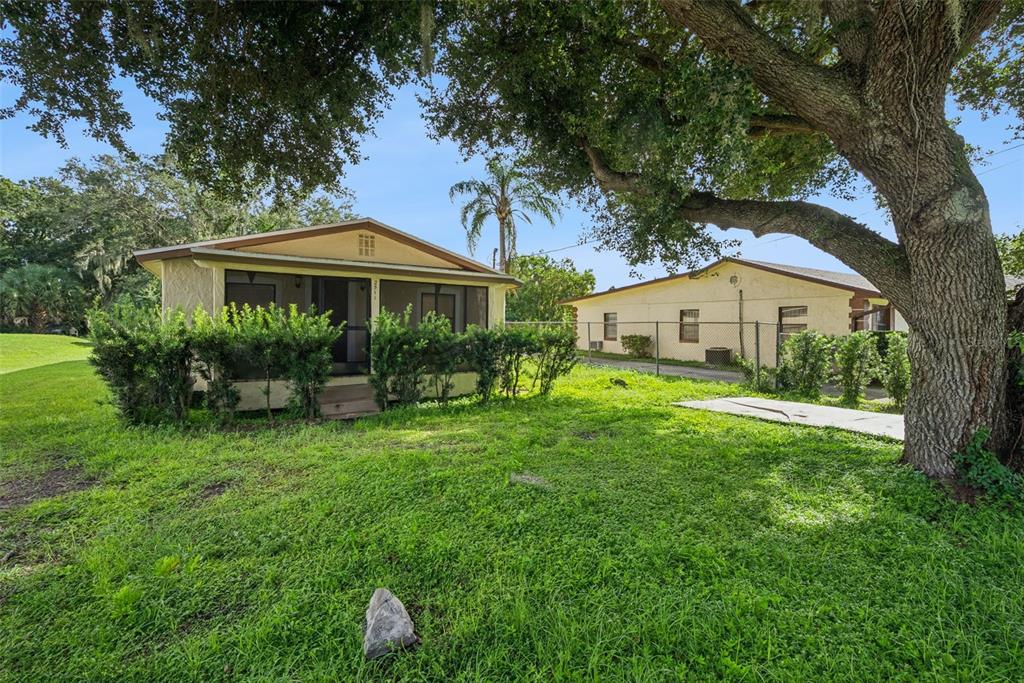2511 CRAWFORD DRIVE