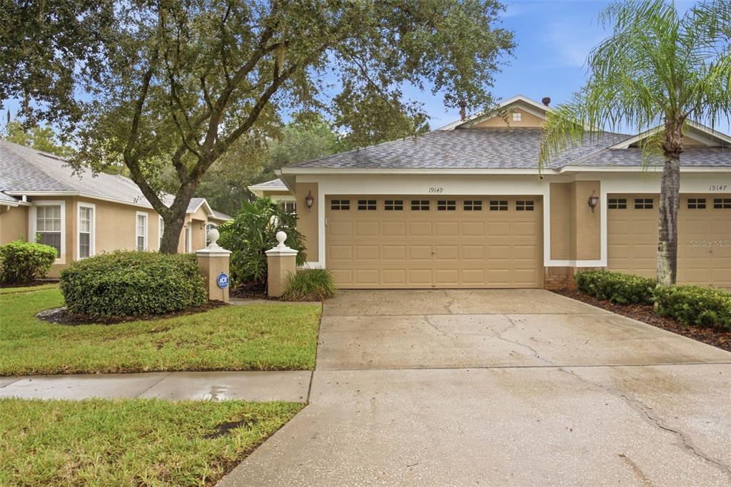 19149 LAKE AUDUBON DRIVE, TAMPA, FL — photo 2 of 30
