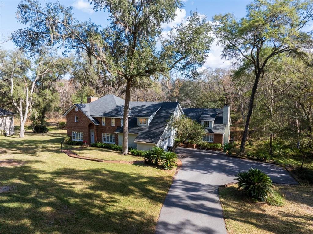 2545 CROOKED CREEK POINT