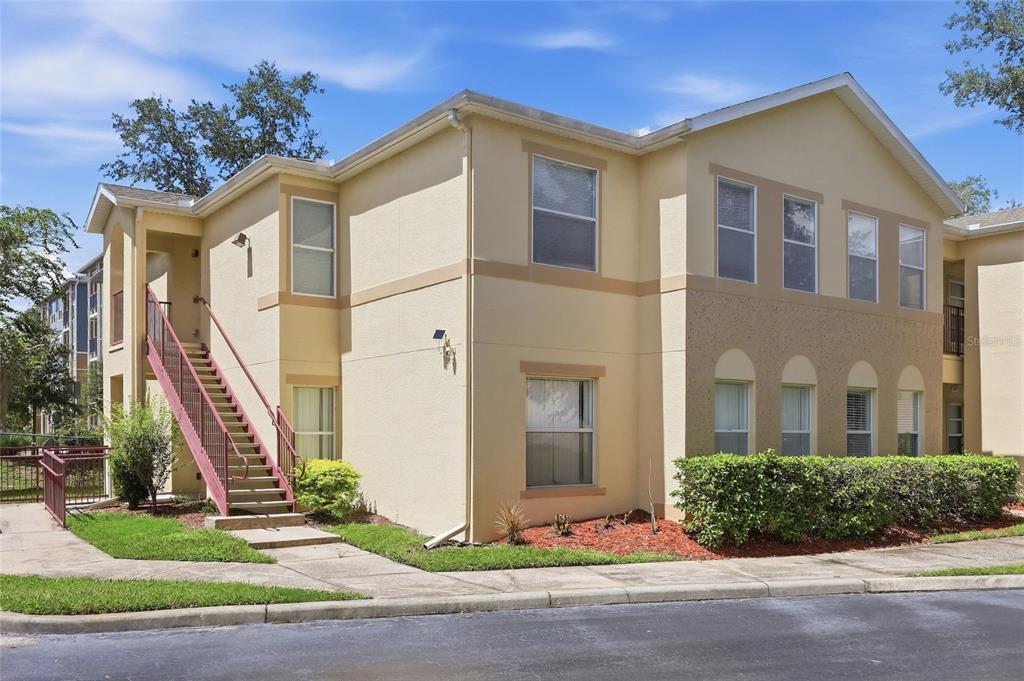 2718 CLUB CORTILE CIRCLE UNIT B, KISSIMMEE, FL — photo 3 of 30