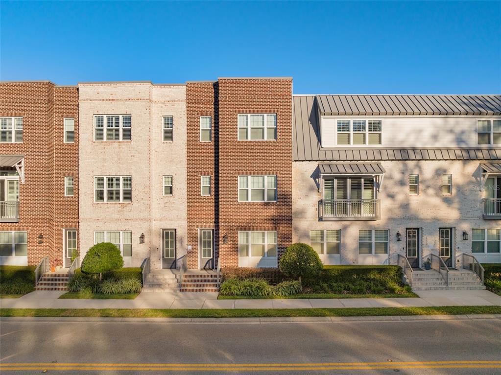 129 S PARK AVENUE UNIT 8E