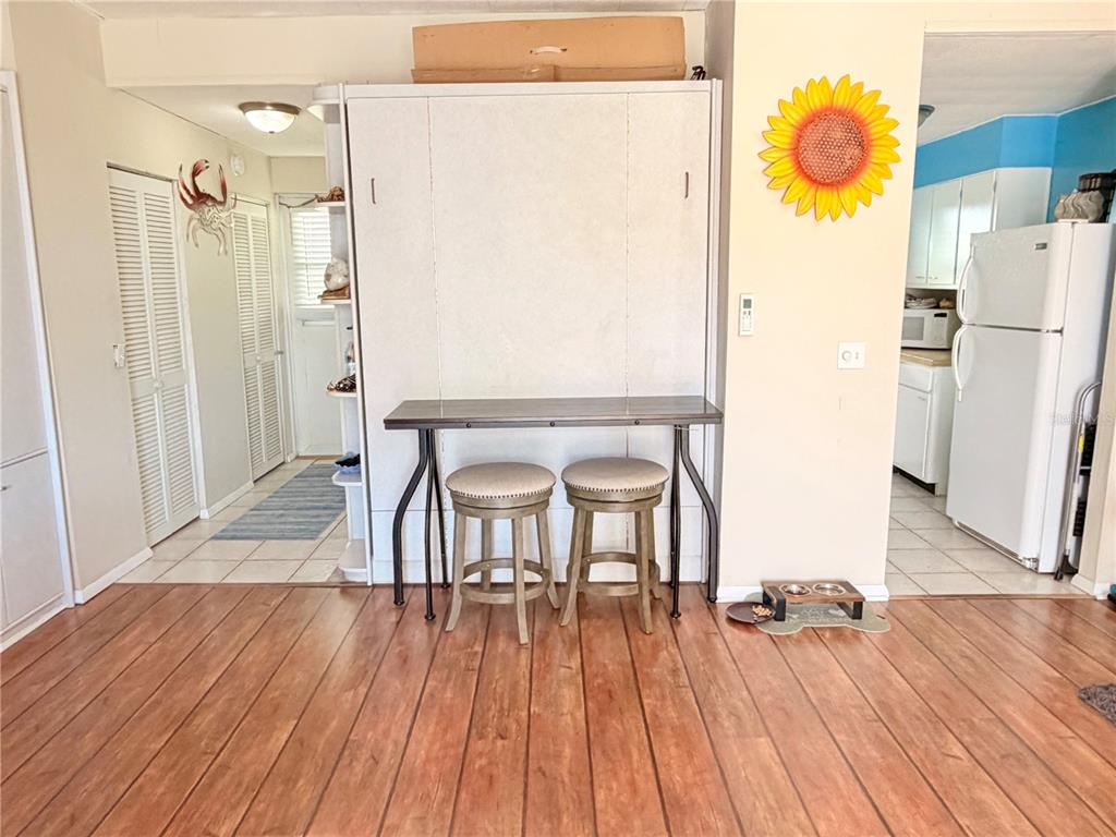 18399 GULF BOULEVARD UNIT 398, INDIAN SHORES, FL — photo 5 of 22