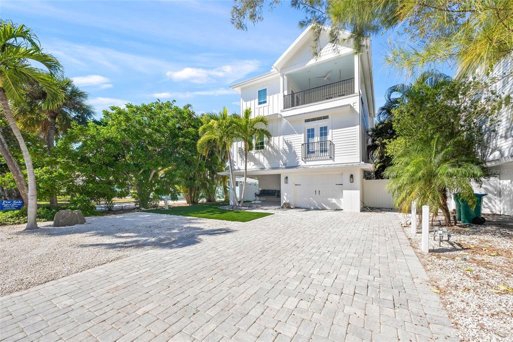120 WHITE AVENUE