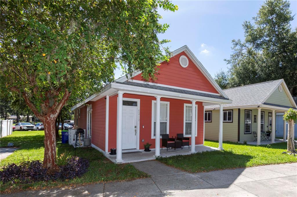 6212 MOOREFIELD LANE, ZEPHYRHILLS, FL — photo 2 of 21