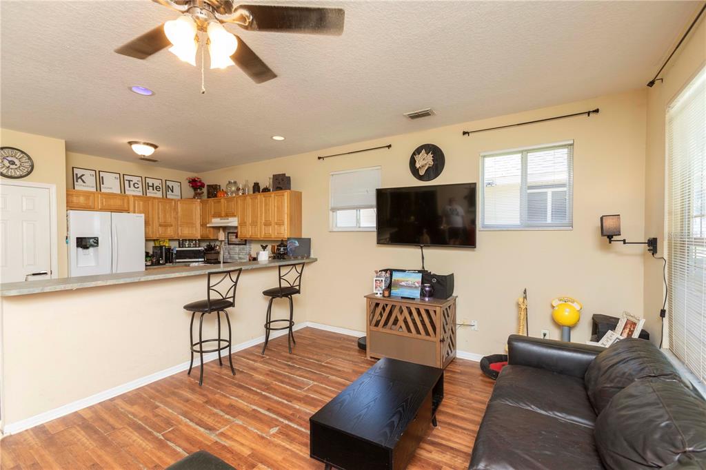 6212 MOOREFIELD LANE, ZEPHYRHILLS, FL — photo 4 of 21