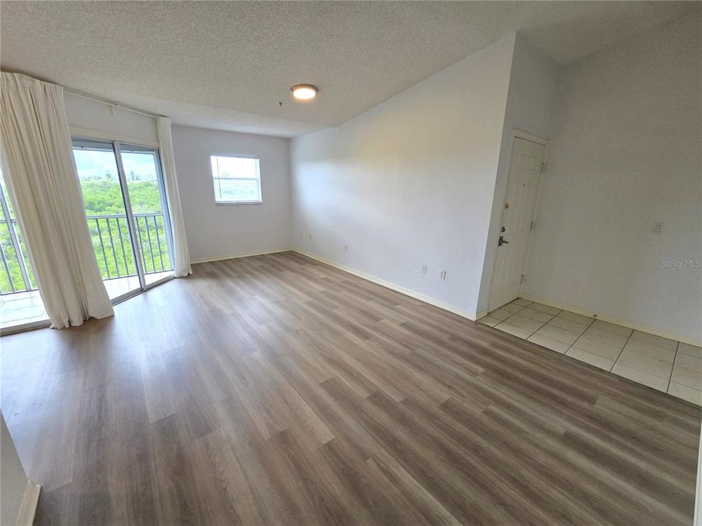 3607 E BAY DRIVE UNIT 206, HOLMES BEACH, FL — photo 3 of 21