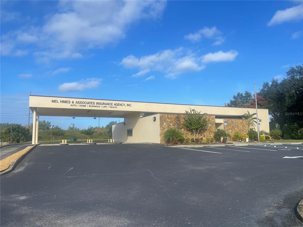 892 DELTONA BOULEVARD