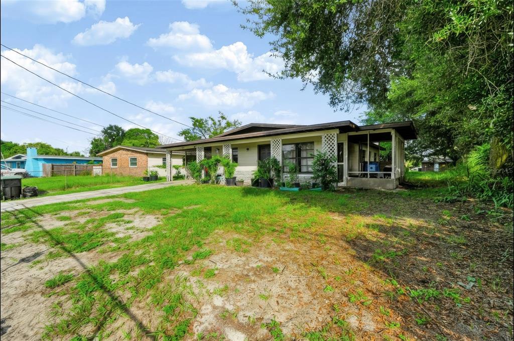 1815 KINGSLAND AVENUE, ORLANDO, FL — photo 4 of 37