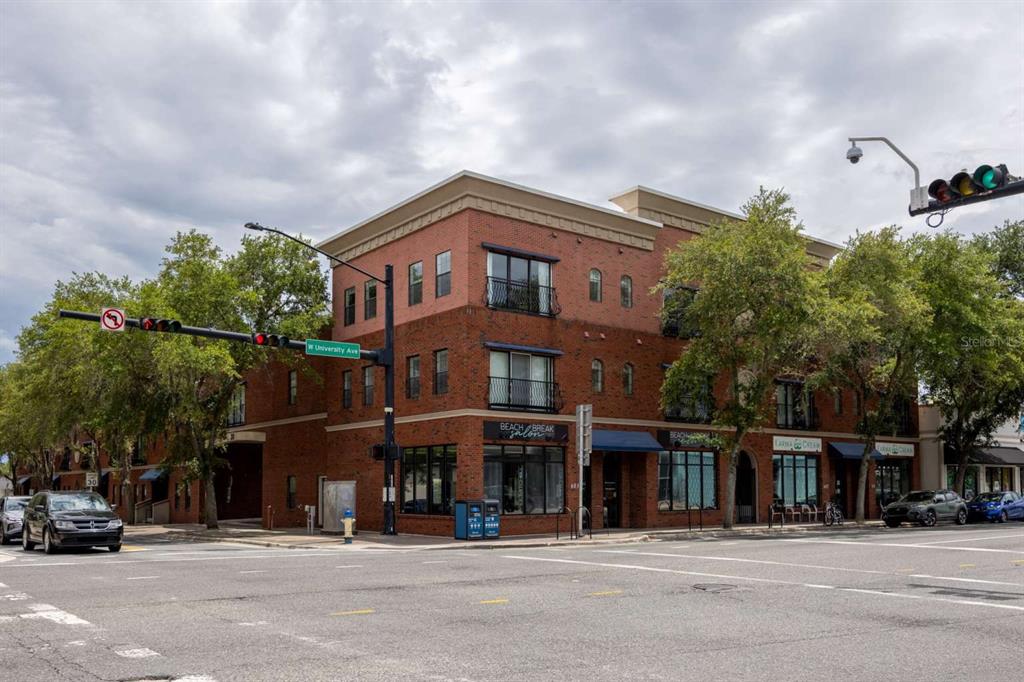 20 SW 6TH STREET UNIT 211