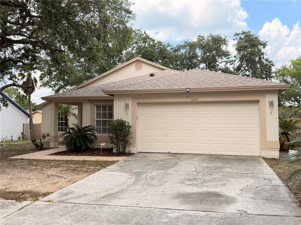 1025 MALLETWOOD DRIVE