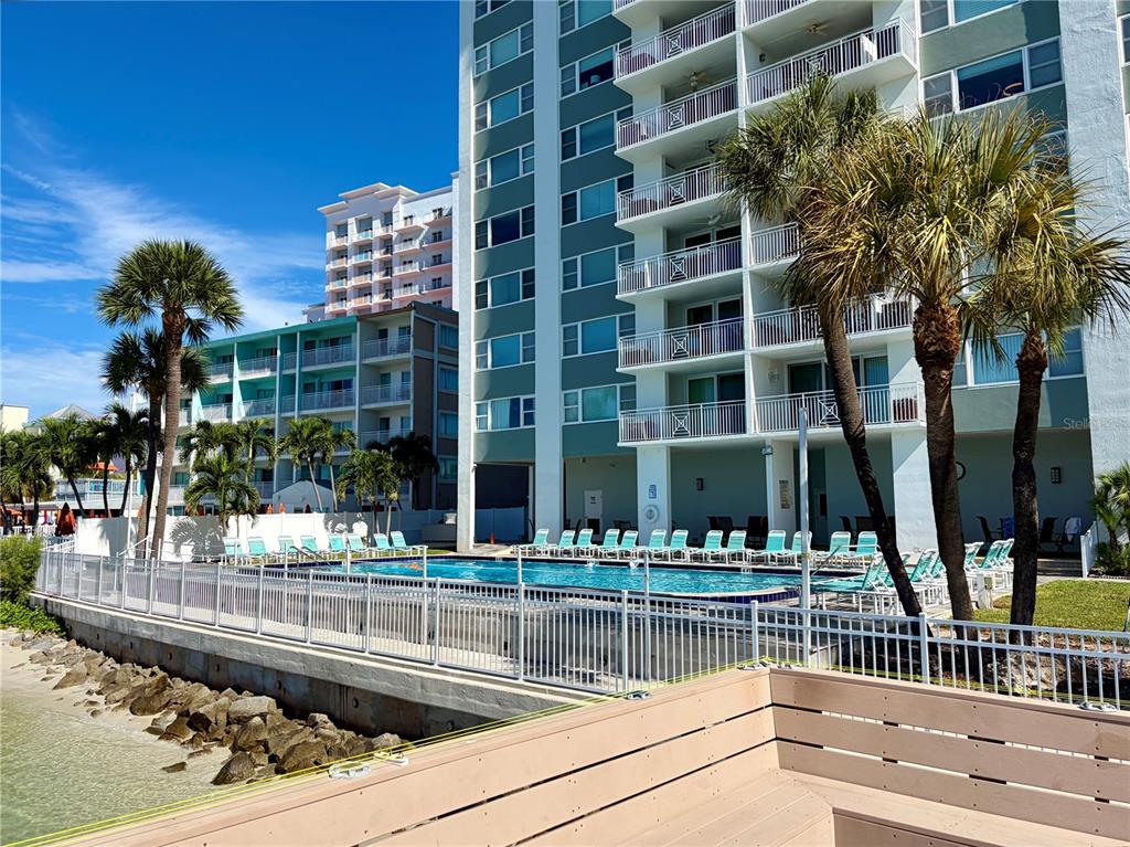 675 S GULFVIEW BOULEVARD UNIT 408, CLEARWATER, FL — photo 2 of 68