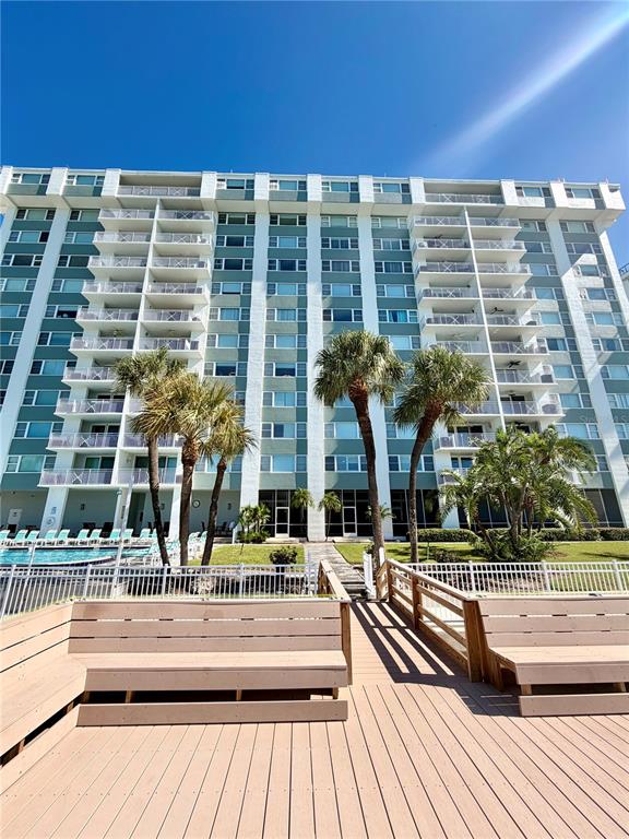 675 S GULFVIEW BOULEVARD UNIT 408, CLEARWATER, FL — photo 3 of 68