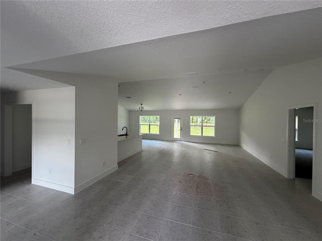 16906 SE 23RD AVENUE, SUMMERFIELD, FL — photo 3 of 17