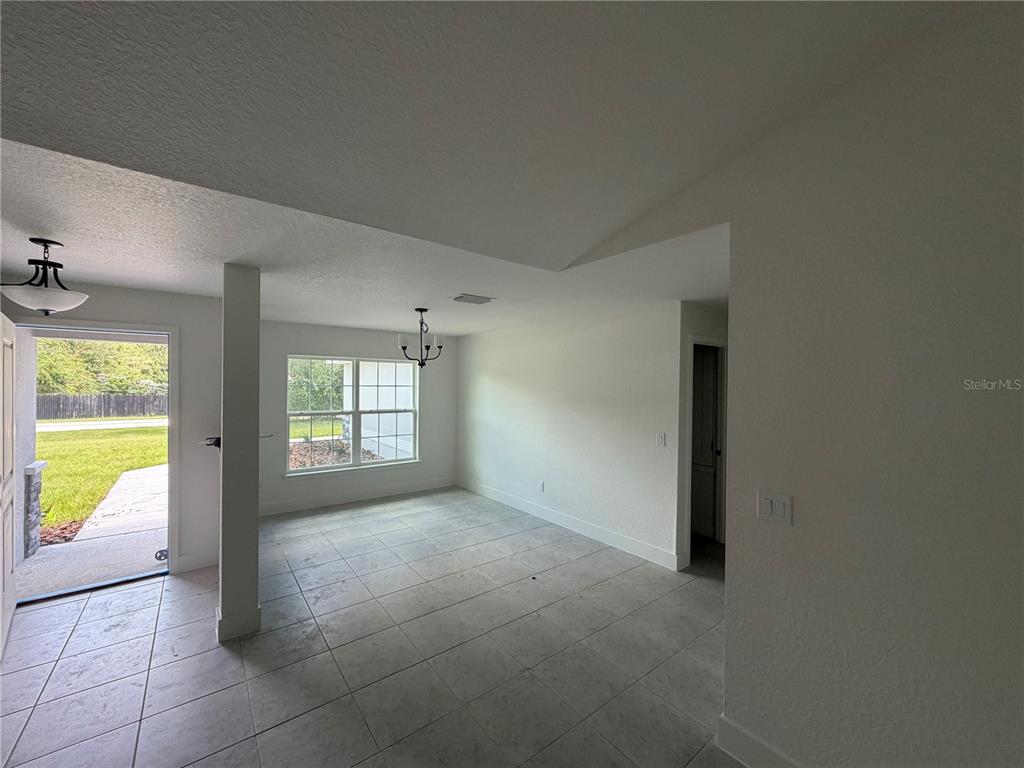 16906 SE 23RD AVENUE, SUMMERFIELD, FL — photo 4 of 17