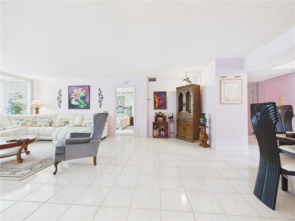 50 HARBOR VIEW LANE UNIT 18, BELLEAIR BLUFFS, FL — photo 3 of 30