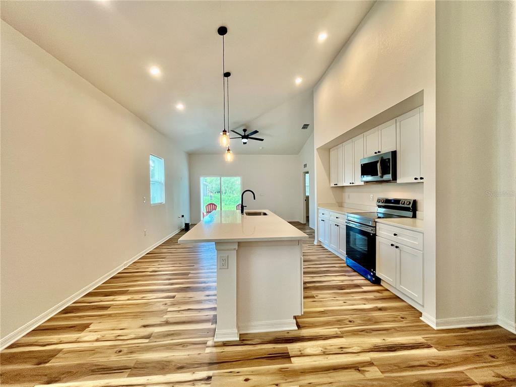 2416 TAYLOR RD S, AUBURNDALE, FL — photo 4 of 30